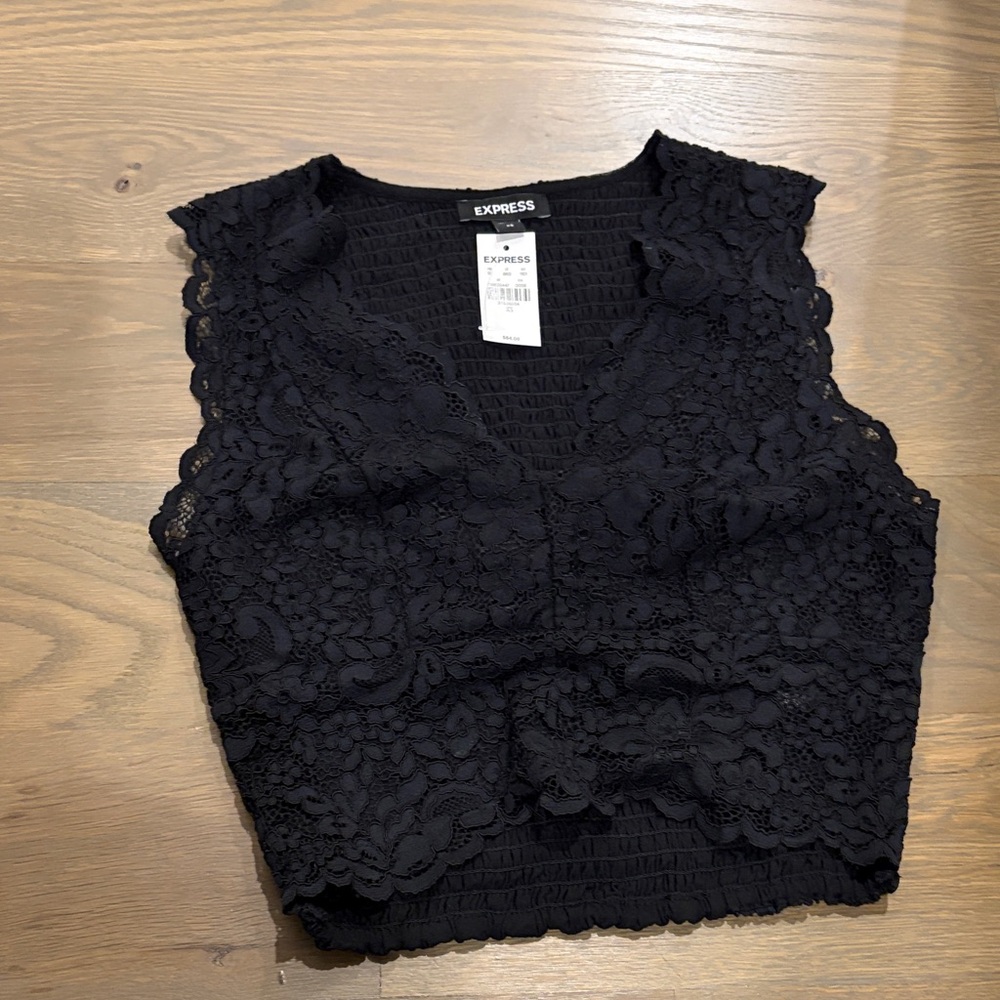 Express Women's Black Lace Crop Top